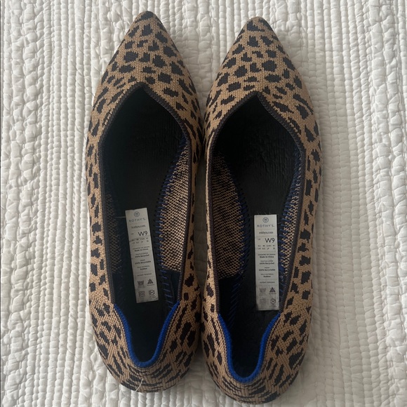Rothy's Leopard Print Women's Flats - Picture 1 of 8